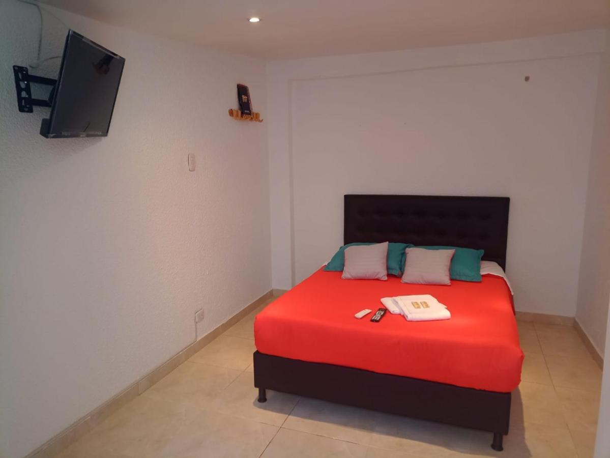 Hotel Bogota Airport Dorado Экстерьер фото