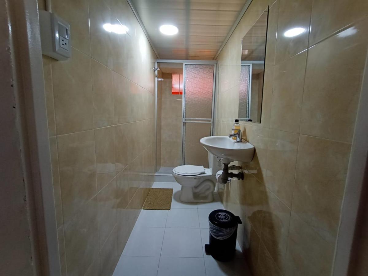 Hotel Bogota Airport Dorado Экстерьер фото