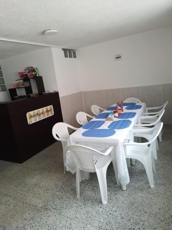 Hotel Bogota Airport Dorado Экстерьер фото