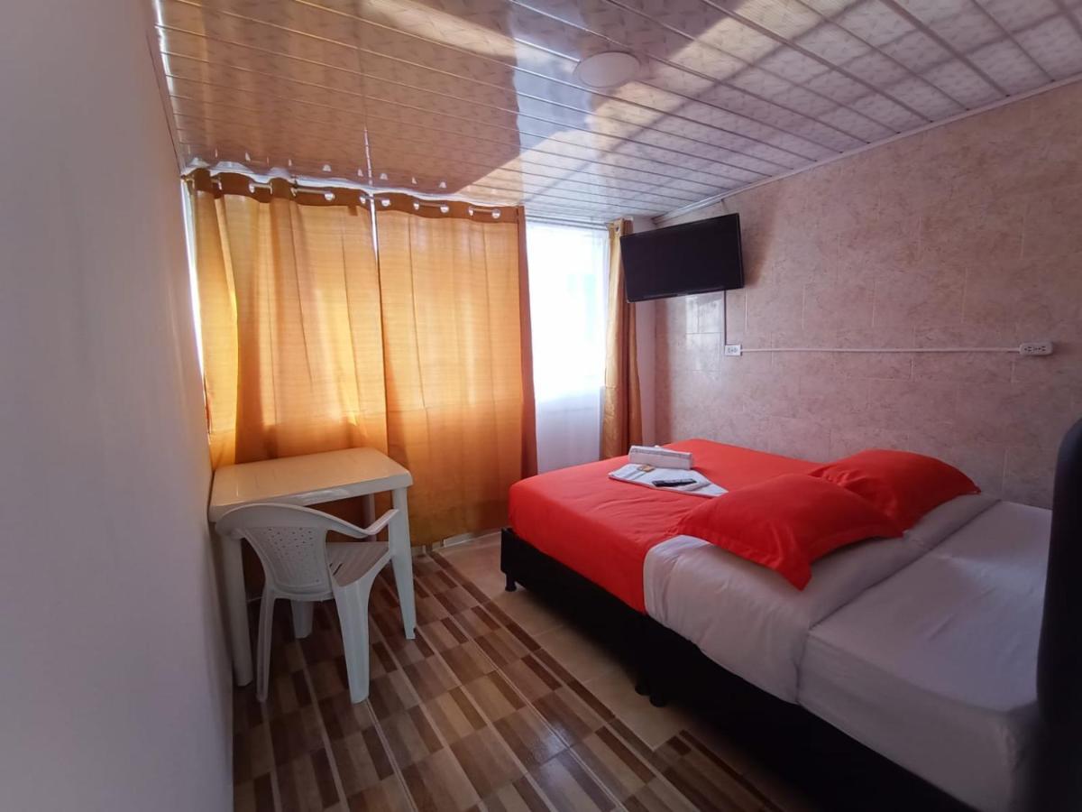 Hotel Bogota Airport Dorado Экстерьер фото